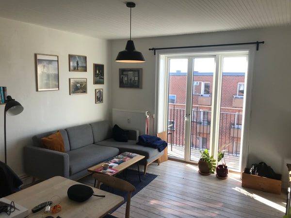 Læn dig tilbage, og slap af i denne rolige og stilfulde bolig.<br /><br /><b>Oth Copenhagen, Denmark Apartment with two rooms, a balcony and wifi Entire condo vacation rental 602106065373184143