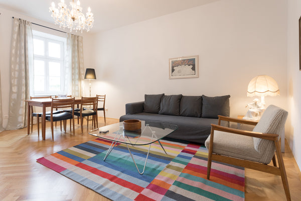Die Wohnung hat 75 m2 und liegt im  3. Stock mit Lift.<br />Sie ist neu renovier Vienna, Austria Balkon Wohnung für 4 Personen Entire rental unit vacation rental 26147879