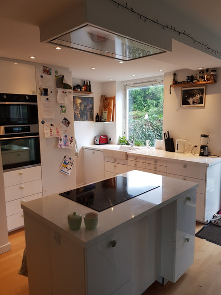 Dejligt hus tæt på København Centrum. Huset er i 3 etager, vi lejer kælder,  stu Copenhagen, Denmark Skønt hus med have og 12 min. fra KBH centrum Entire home vacation rental 19637510