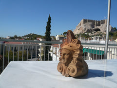The apartment renovated, is like a penthouse with its panoramic terrace.<br />It Paris, Île-de-France, France PENTHOUSE UNDER ACROPOLIS Entire rental unit vacation rental 2844923