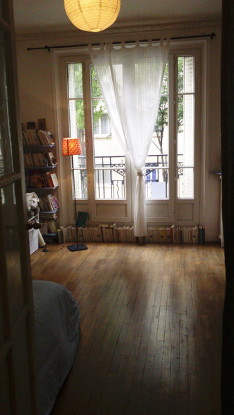 I rent my nice and lovely room, a 16m2 room in a big and cosy flat in Montmartre Paris, France Nice and cosy room in Montmartre Private room in rental unit vacation rental 7109865
