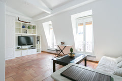 <b>The space</b><br />Charming, quiet and sunny 30 sq. meter apartment, in a ple Paris, France Studio near Catacombes-Montsouris Entire rental unit vacation rental 11007000