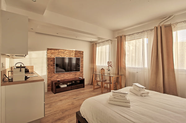 Beautiful, charming and cozy 25sqm studio located in ‘Motte-Picquet Grenelle’ in Neuilly-sur-Seine, France Grand studio - Sigebert Grenelle Eiffel Entire rental unit vacation rental 16078433