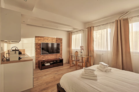 Beautiful, charming and cozy 25sqm studio located in ‘Motte-Picquet Grenelle’ in Neuilly-sur-Seine, France Grand studio - Sigebert Grenelle Eiffel Entire rental unit vacation rental 16078433