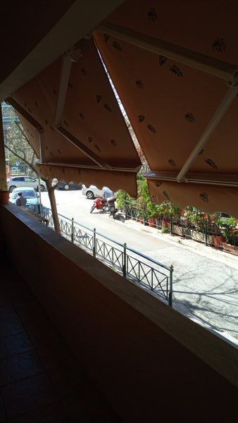 Apartment 40m² . Very near Larisis station, Metro Attiki & Metaksuorgio and Ktel Athens, Greece accomodation &  taxi ArEl Entire rental unit vacation rental 32972003