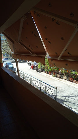 Apartment 40m² . Very near Larisis station, Metro Attiki & Metaksuorgio and Ktel Athens, Greece accomodation &  taxi ArEl Entire rental unit vacation rental 32972003