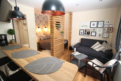 Das CITY&MORE! APARTMENT-NEUBAU ist ein top modern eingerichtetes Studio im 7. W  City&More! Apartment Neubau Entire rental unit vacation rental 26021500