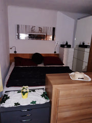 Bei dieser besonderen Unterkunft sind alle wichtigen Anlaufpunkte ganz in der Nä Vienna, Austria Schöne Wohnung mitten im 8ten mit kleiner Terrasse Entire rental unit vacation rental 54027998