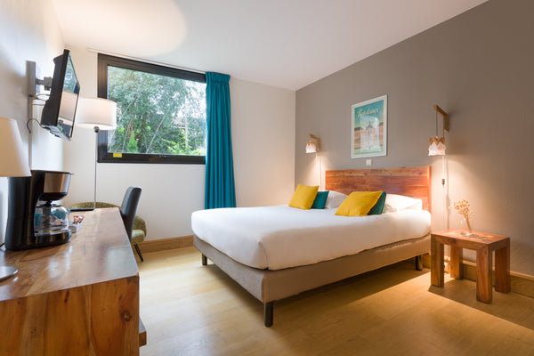 Le Victoria Garden vous propose 2 studios communicants de 22m2 chacun pour vos s Bordeaux, France 2  Studios  communicants de 44m2 pour 4 personnes Entire condo vacation rental 51496799