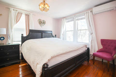 Very nice Queens, NYC townhouse with parking. Modern House with two kitchens, an New York, NY Home in Queens · 4 bedrooms · 4 beds · 2 baths Entire home vacation rental 16448126