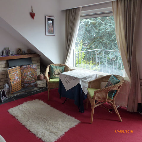 Bedsheets & towels are provided. <br />In case you have a sleeping bag, fine, to Woluwe-Saint-Pierre, Belgium Entire flat in quiet green residential area Entire rental unit vacation rental 14383893
