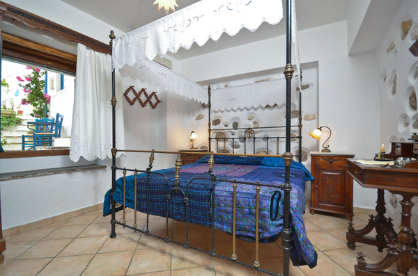 Our triple bed studio is an exceptional place, a few meters from the walls of th  Studio for 3 in the Venetian Castle in Old Town Room in aparthotel vacation rental 30284665