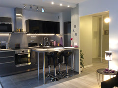 Studio renovated entirely of 33 m2.<br />Ideal location, close to the Avenue des Paris, France Fully equipped studio Paris 17 near porte maillot Entire rental unit vacation rental 18189261