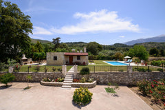 Kontis Village Aphrodite welcomes you to the Maza village in Apokoronas,Chania.<  Kontis Village|  Villa Afroditi Entire villa vacation rental 50149804