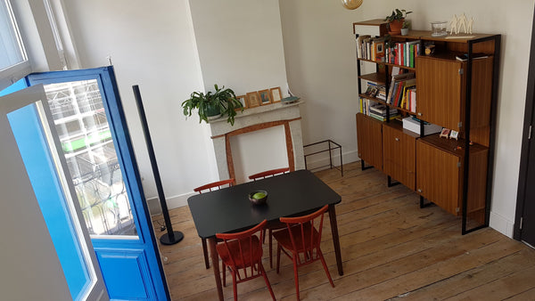 Nice appartement in living neigbourhood on the second floor. Beautiful renovated Antwerp, Belgium Sfeervol appartement in de gezelligste buurt! Entire rental unit vacation rental 50020710