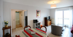 The apartment in Lyons has 1 bedrooms and has capacity for 4 people. <br /><br / Lyon, France Dauphiné - Appart'Ambiance Entire rental unit vacation rental 31629237