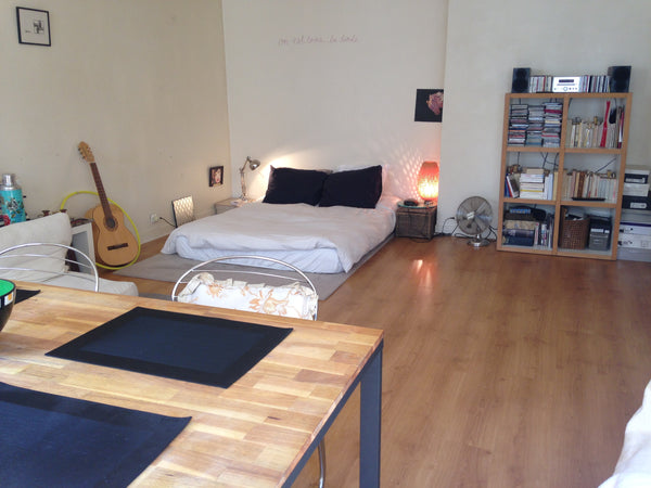 Very large and well-lit bedroom in an apartment located by the Canal Saint Marti Paris, France Large Bedroom in Apartment Private room in rental unit vacation rental 7078780