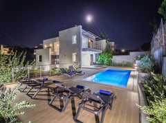 Welcome to our brand new Villa Darazzo, located in Daratsos village. The city of  Villa Darazzo - Private pool - Close to beaches Entire villa vacation rental 41691253