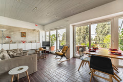 This amazing duplex is located in Plaka, a stone's throw from the Acropolis.<br  Athens, Attica, Greece Luminous duplex apt in Plaka, Acropolis views Entire rental unit vacation rental 569443001202709077