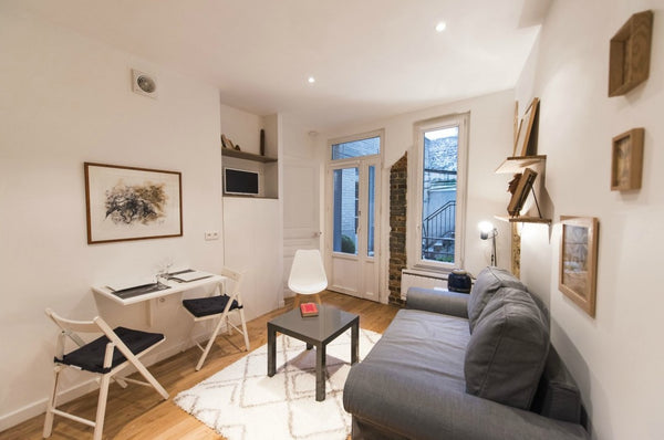 In the heart of the Marais, close to the Town Hall, charming apartment of 27m2 o Paris, France Nosy Be, 1BR/1BA, 3 people Entire rental unit vacation rental 19173830