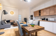 Located in the historic 5th arrondissement (near Vieux Lyon metro), this is the   Métro Vieux Lyon - Cosy Apt near Saône River 55m² Entire rental unit vacation rental 53370750