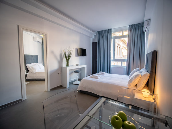 CHECK-IN: 2pm (14:00)<br />CHECK-OUT: 11am (11:00)<br />Notice: Check in & out c Athens, Greece Spacious 2 Bed Studio in the Heart of Athens Entire rental unit vacation rental 39171984