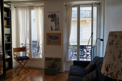 J'habite avec ma copine dans ce beau appartement depuis Septembre 2014. (Es nues Paris, France Cosy appartement in Paris Entire rental unit vacation rental 7015924