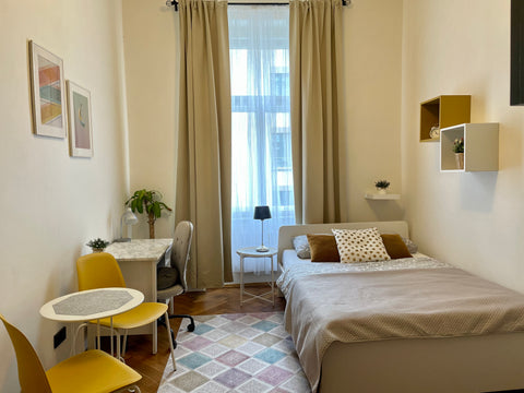 ➤ A chill studio in a super local location<br />➤ Self-check-in (instructions se Prague, Czechia ✦ Stylish Studio with a Mezzanine Bed✦ Entire rental unit vacation rental 49620107