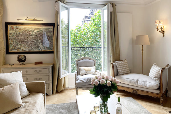 Take a front-row seat for the Eiffel Tower's glittering nightly light show from  Hamilton, Bermuda Stunning Eiffel Tower Views at Gorgeous Left Bank Entire rental unit vacation rental 11025426