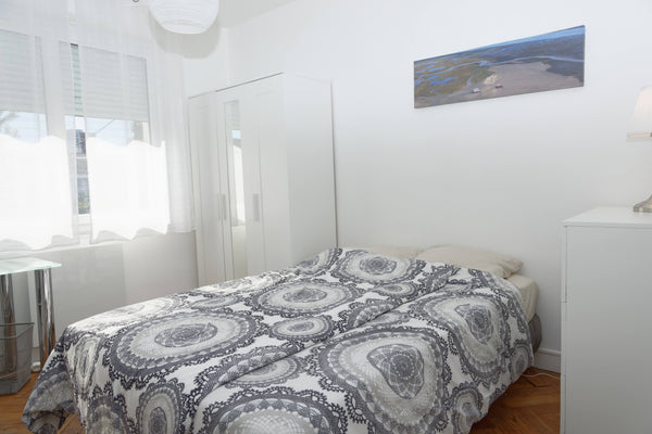 Idéalement situé à Talence, proche Thouars, dans un quartier calme, ce logement  Bordeaux, France Jolie chambre dans grande maison avec jardin (2) Private room in home vacation rental 34634037