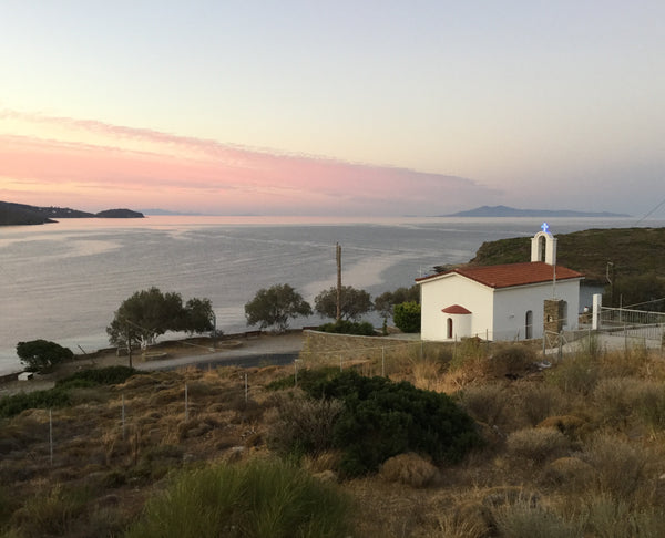 An excellent location for this cozy Greek style summer apartment on the top of B Athens, Greece Nice & Cozy Holiday Apartment Batsi Bay View Cycladic home vacation rental 32957693