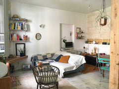 Bel appartement de 40 m2 entièrement rénové par mes soins (je suis architecte).  Bordeaux, France Appartement vintage, proche de la gare Entire rental unit vacation rental 26746046