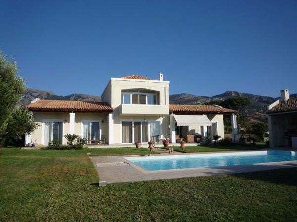 Villa avec vue mer située à 3,5 km des plages de Marmari , petit village de Pili Portugal Chambres privées dans villa avec piscine Private room in villa vacation rental 25466361