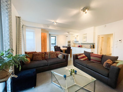 Beautiful very bright accommodation located in the pleasant Brussels district of Saint-Jean-de-Védas, France Two rooms apartment with terrace Entire rental unit vacation rental 549313216868390174