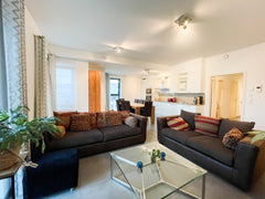 Beautiful very bright accommodation located in the pleasant Brussels district of Saint-Jean-de-Védas, France Two rooms apartment with terrace Entire rental unit vacation rental 549313216868390174