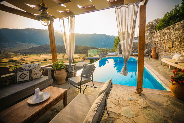 Villa Askyfou is an experience a bridge to the past and the now.<br /><br />An o Rethimnon, Greece Traditional Villa Askyfou Entire home vacation rental 841819