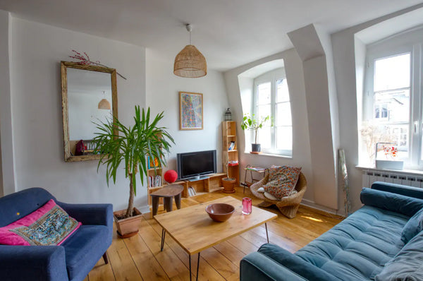 Mon appartement est situé dans le quartier le plus charmant, central et le plus  Paris, France Superbe appartement dans le Marais Entire rental unit vacation rental 18865047