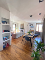 Appartement de 60m² au dernier étage, entièrement rénové et tout équipé :<br />- Lyon, France T2 Standing, vue Fourvière, proche quais du Rhône Entire rental unit vacation rental 44725720