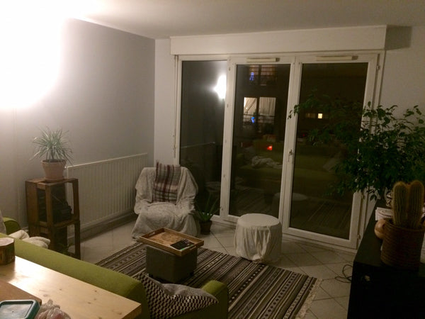 appartement type T2 salon et chambre séparés; la chambre propose un lit simple e Montrond-les-Bains, France Appartement T2 avec chambre séparée - 5 couchages Entire rental unit vacation rental 29987457