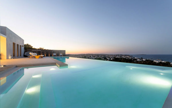 The  beautiful villa ZEMI has stunning amphitheatrical views overlooking aegean   Luxurius Villa ZeMi with stunning views Entire villa vacation rental 37192926