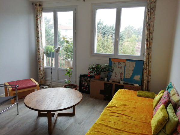 <b>License number</b><br />6938613438791 Francheville, France Logement cosy tout proche du centre de Lyon Entire condo vacation rental 759194171845419698