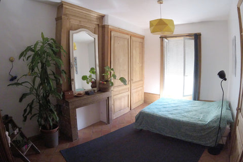 Bienvenue ! <br /><br />Nous vous accueillons dans un appartement spacieux et lu Lyon, France Chambre privée lumineuse proche du centre ville Private room in rental unit vacation rental 29152838