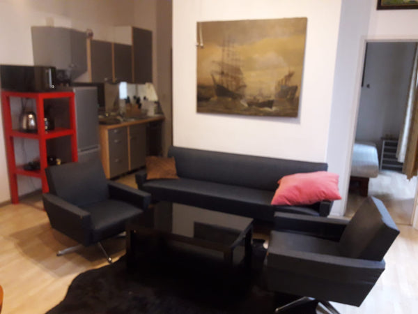 Super Objekt für Kurz und Lang<br />.. I DO NOT USE WHATS UP BY AIRBNB!!!!!<br / Warszawa, Poland GS6-7b ApGS6-7b -perfekt für Home Office Entire rental unit vacation rental 24340450