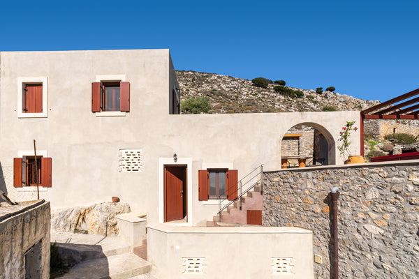 A complete house independent with 2 floors, 2 individual bedrooms and 2 bathroom Greece 【CASA DI NORMA】Unique&Relaxation_the sea 14 kms! Entire home vacation rental 47812619