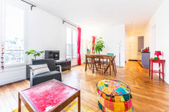 <b>The space</b><br />The apartment is situated in the district " Soho Parisian" Paris, France 2 rooms, 68m2, bright, Central City Entire rental unit vacation rental 874864