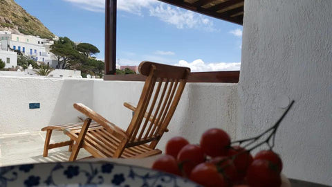 Anoi house will travel you back to the past with its authenticity. It is located Plaka, Greece Mimallis traditional houses in Milos, Anoi Cycladic home vacation rental 5132716