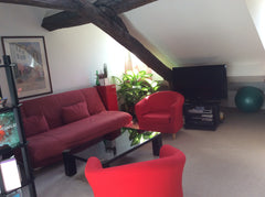 This large flat has exposed beams, very quiet, clear and sunny, total 70m².  lar Paris, France Lovely Warm Flat -Grand Boulevards- Central Paris Private room in rental unit vacation rental 1270607