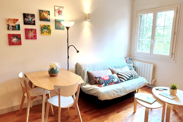 This STUDIO with PARKING is located in a quiet part of town and the field (yes f Lyon, France Studio apt in a house with parking Entire rental unit vacation rental 42741142