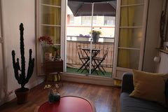 Proche de Montmartre, vous apprécierez ce spacieux  2 pièces de 50 m². Apparteme  Oasis parisien proche Montmartre avec balcon Entire rental unit vacation rental 13881777
