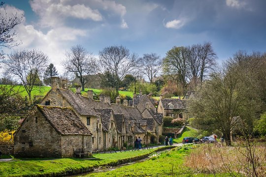 Cotswolds Small Group Tour from London  Private Tours and Travel Guide Europe London CITY London Destination Tour